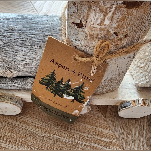 Beautiful Rustic Handmade Train Tea Light Candle Holder - Picture 2 of 9